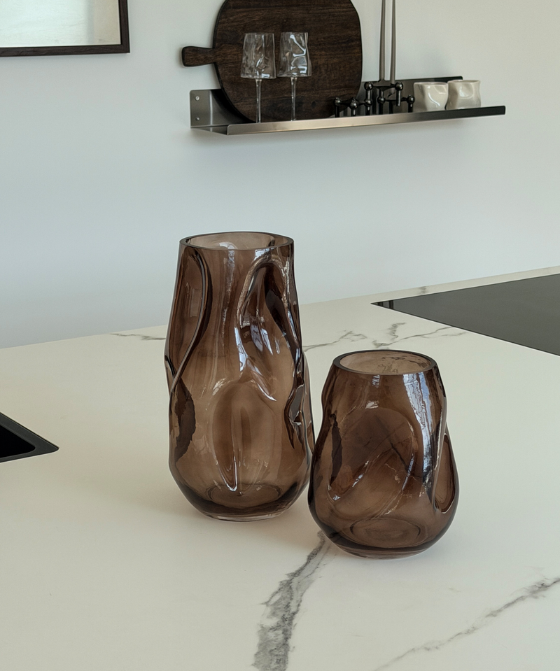 Glass Vase Duo in Brown Smoked Glass | Nuru