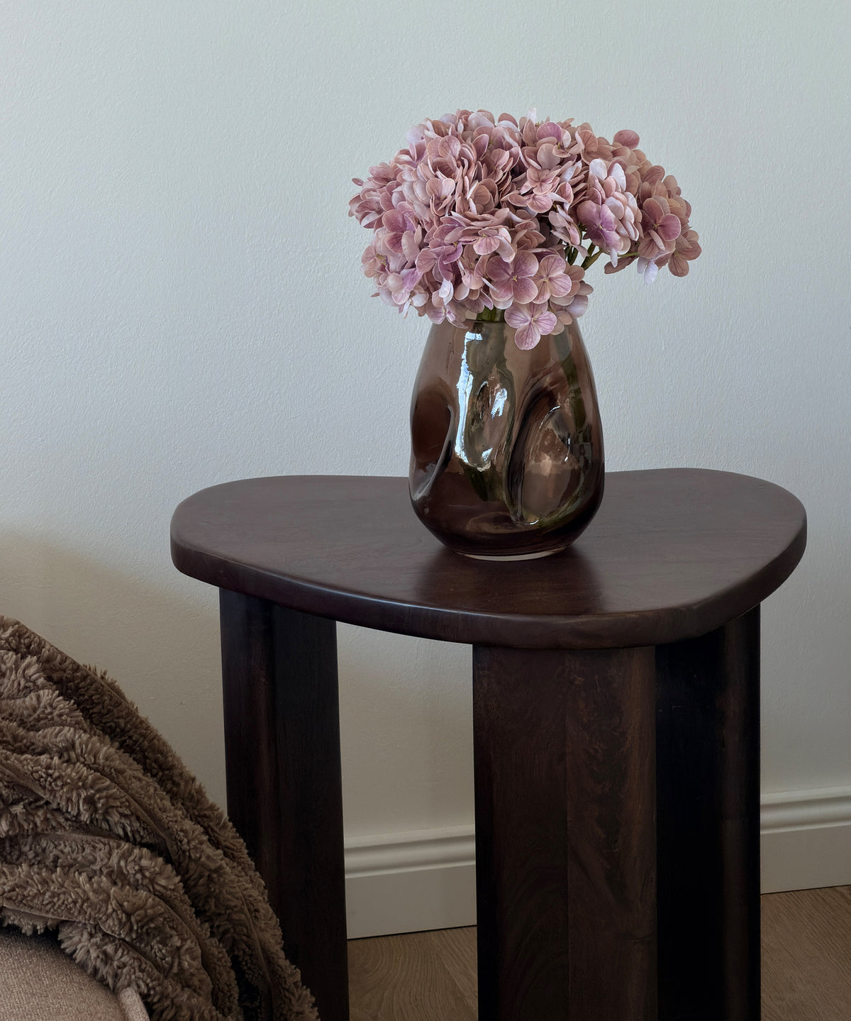 Small Glass Vase in Brown Smoked Glass with an Organic Curved Silhouette | Nuru