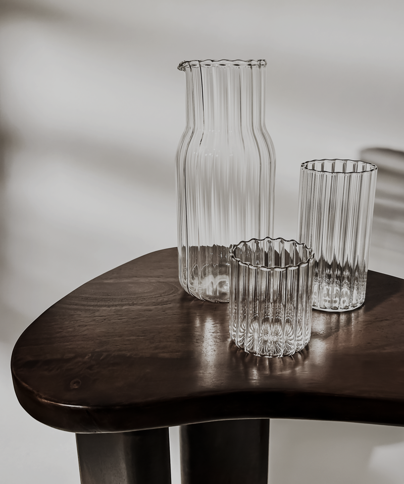 Wasserkaraffe im Streifen-Design, Serie Norway – im Wohnambiente