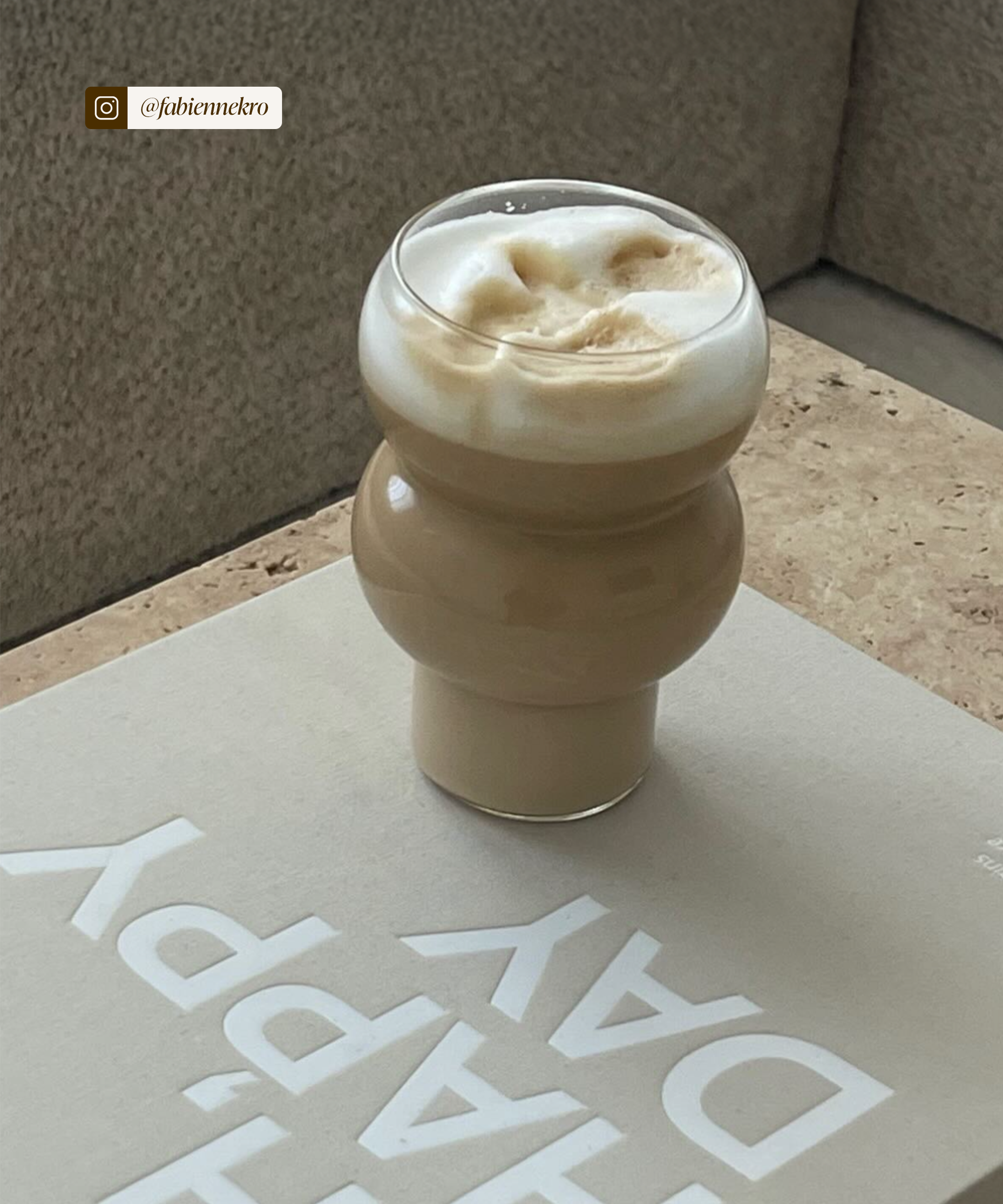 Large glass with two bubbles | Tokyo