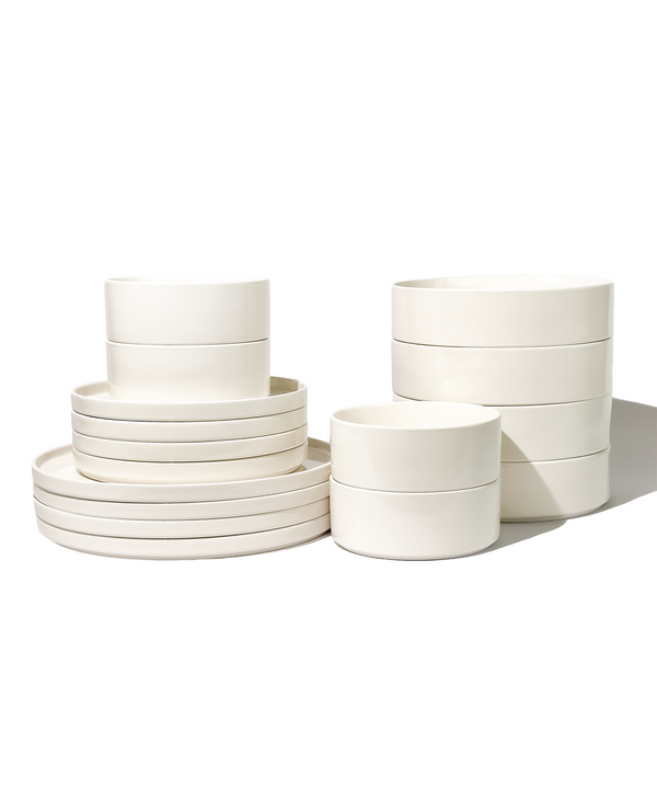24-piece tableware set in cream white 