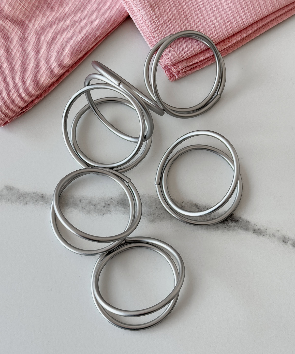 Serviettenringe Silber 6er Set, Serie Rina – Produktansicht