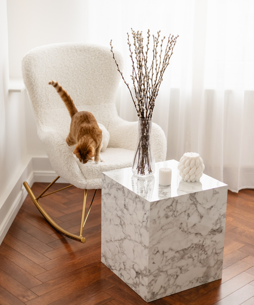 Karaffe im Bogen-Design aus der Design-Serie Rom – Nahaufnahme der Oberfläche