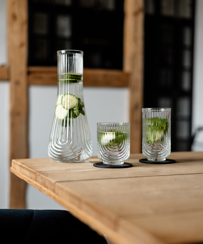 Karaffe im Bogen-Design aus der Design-Serie Rom – Materialdetail