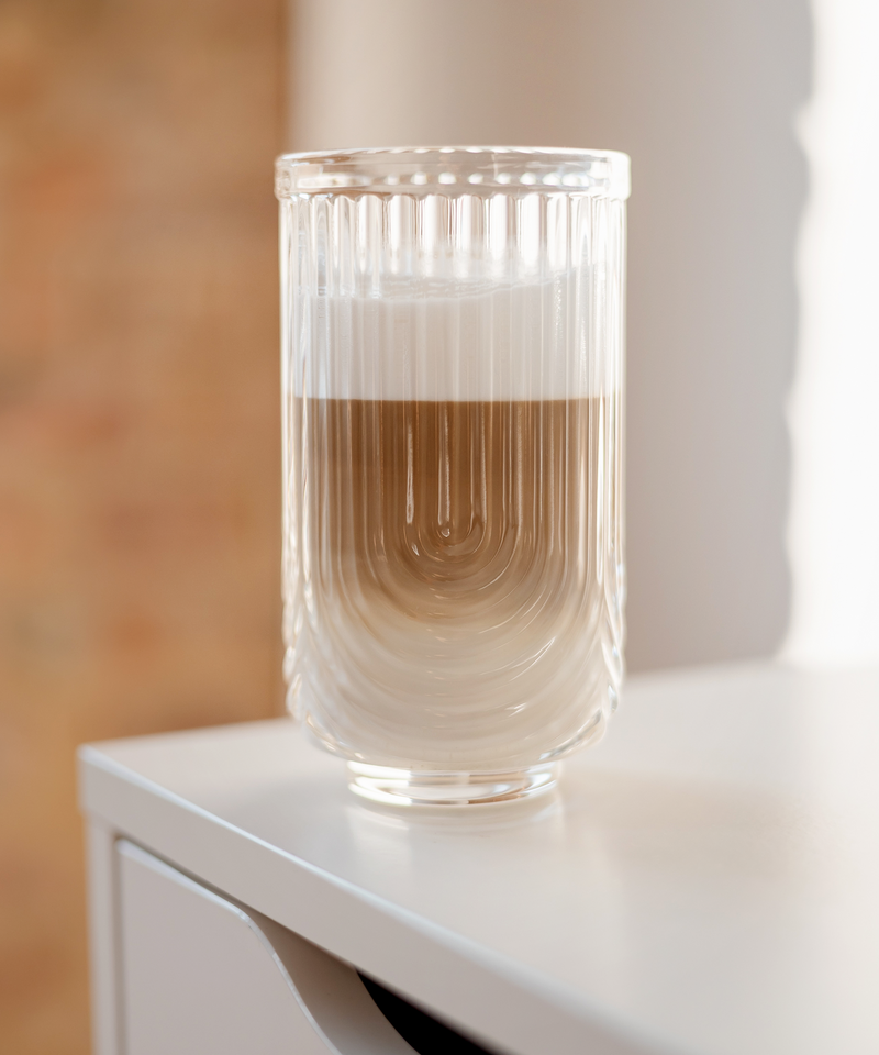 Großes Trinkglas im Bogen-Design aus der Serie Rom – Produktansicht