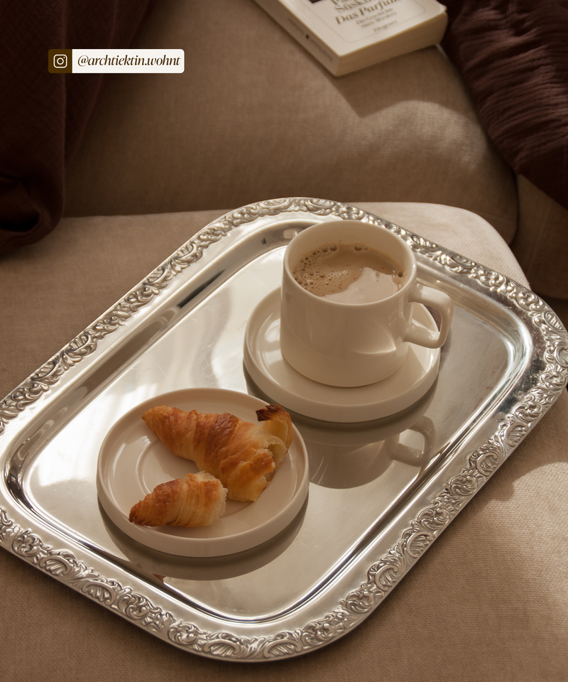 Cup with Saucer in Glossy Cream White | Nia