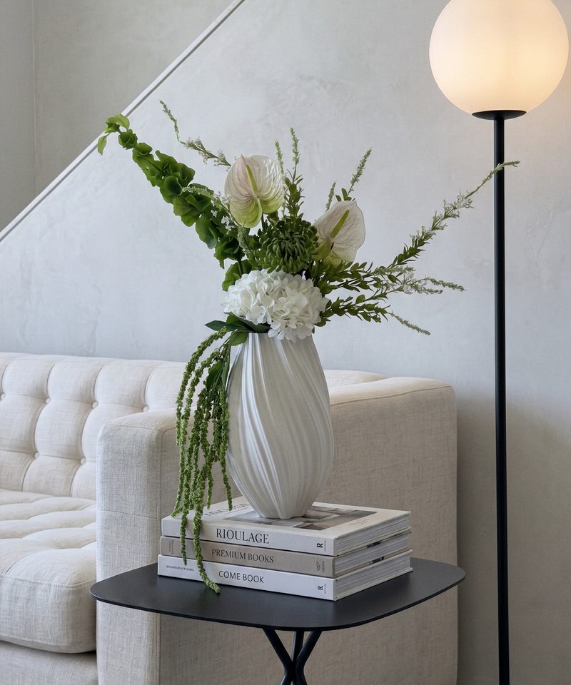 Kunstblumen-Bouquet Fresh Escape 8er in Weiß und Grün aus der Serie Bloom – Detailansicht