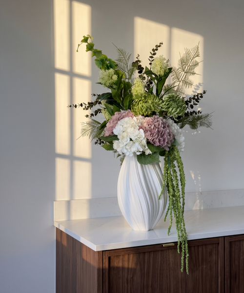 Kunstblumen-Bouquet Grand Nature 14er in Weiß, Altrosa und Grün aus der Serie Bloom – Detailansicht