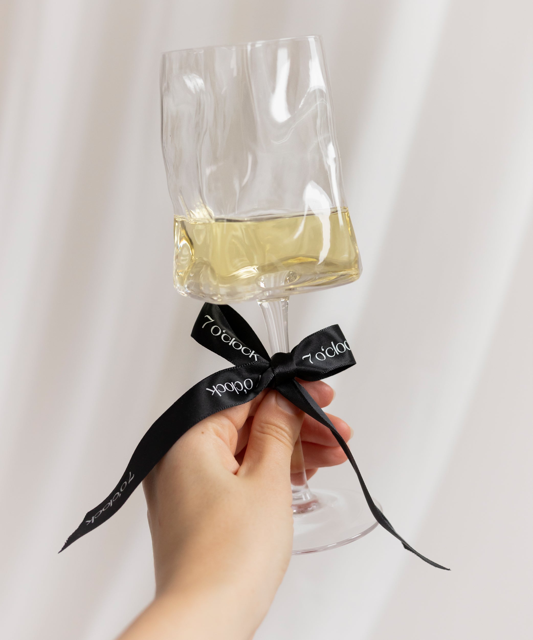 Wine glass in organic design | Alaska