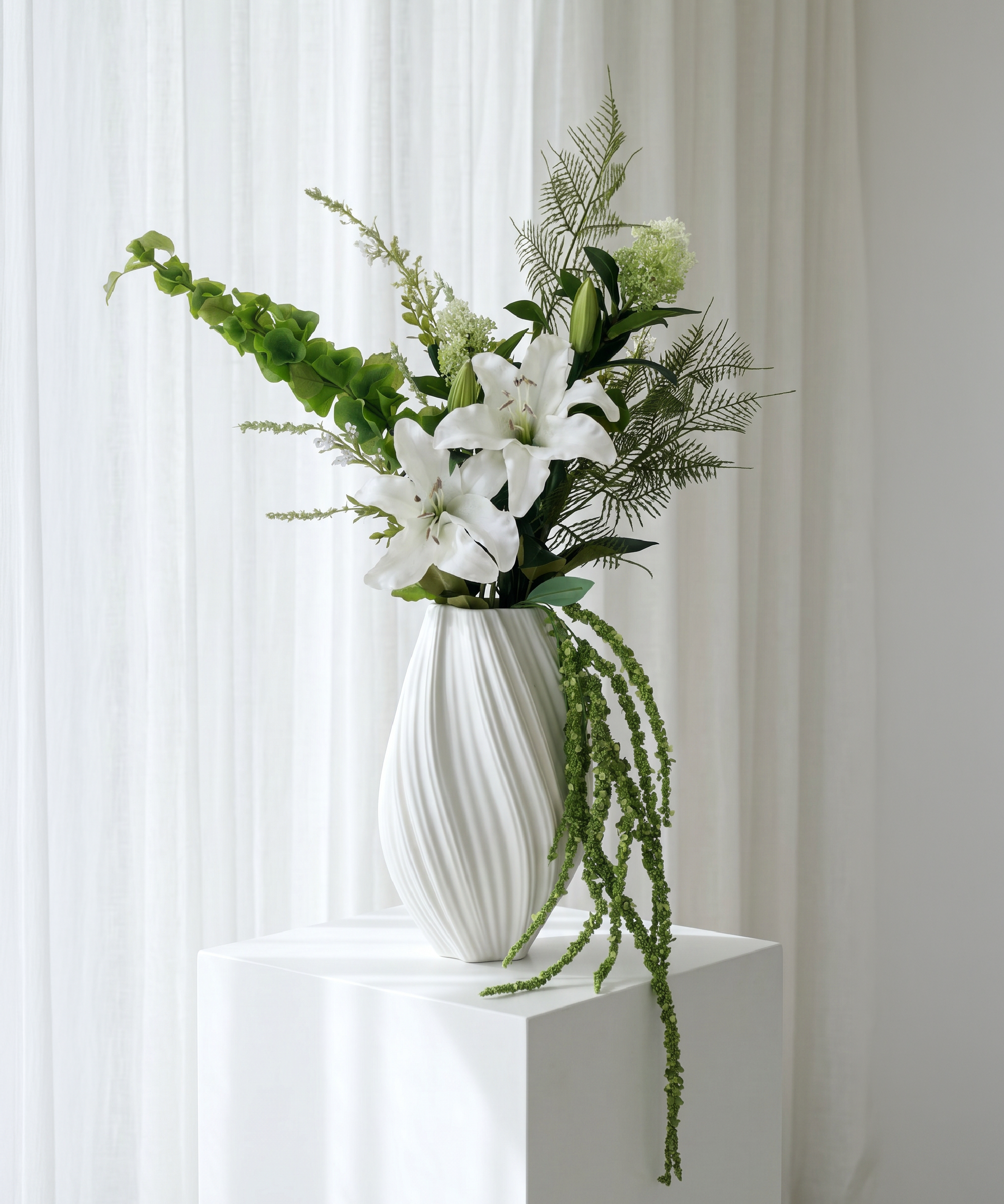 White Drama 7er Bouquet in Weiß & Grün | Bloom